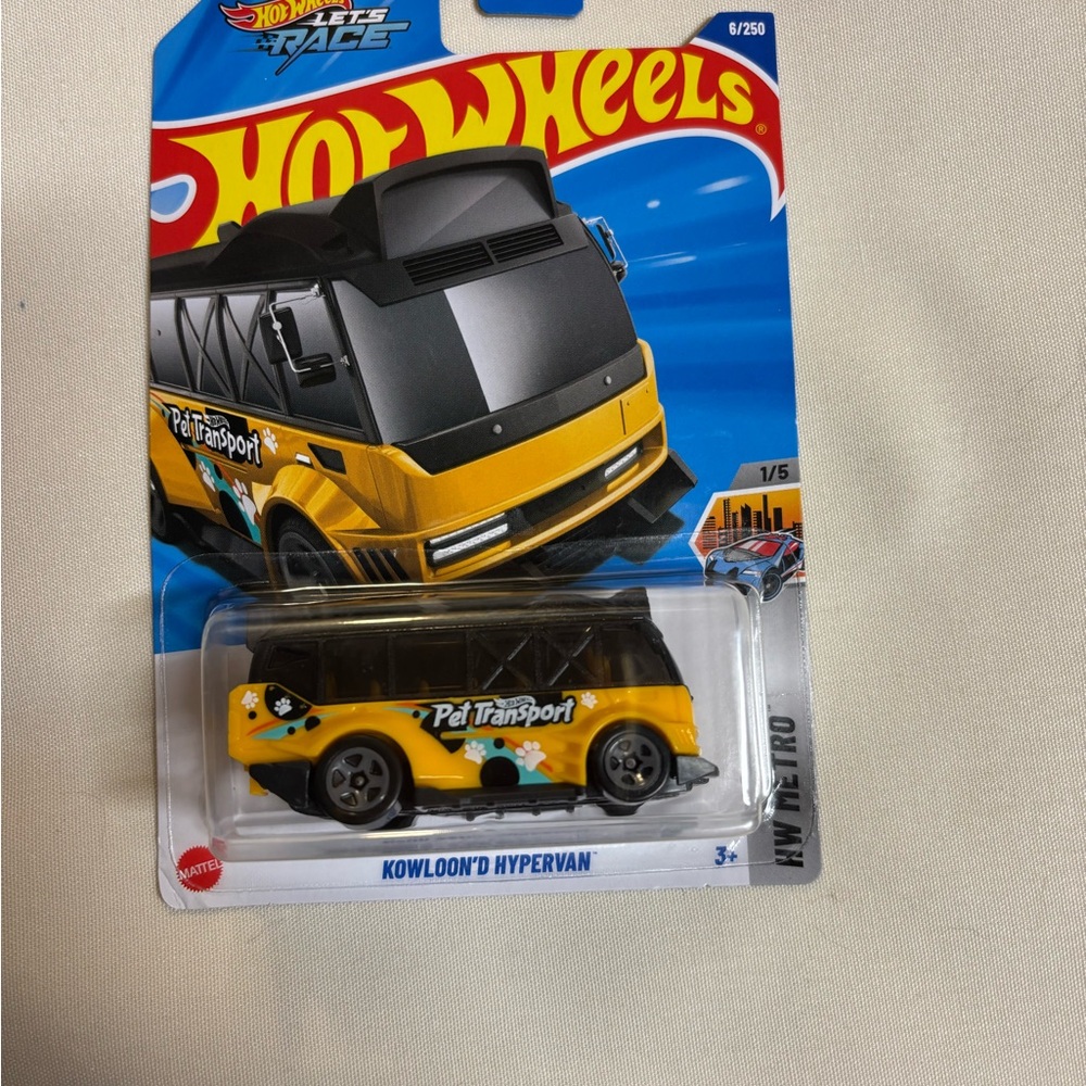 Hot Wheels Kowloon Hypervan Toy Car - Yellow and Black